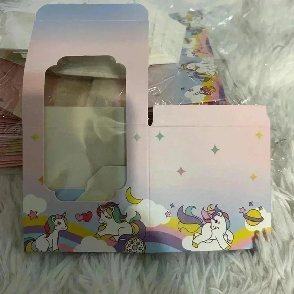 Unicorn box cupcake holders.50 ct.‎ - Picture 1 of 6